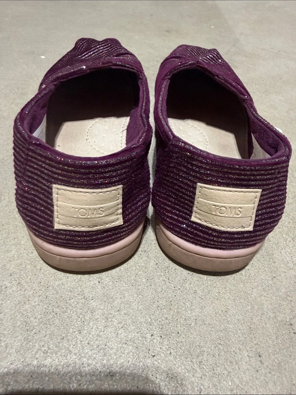 Toms Kids Slip-On Moccasins in Burgundy 13.5